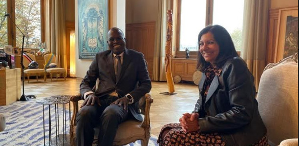 France : Khalifa Sall reçu par Anne Hidalgo, maire de Paris