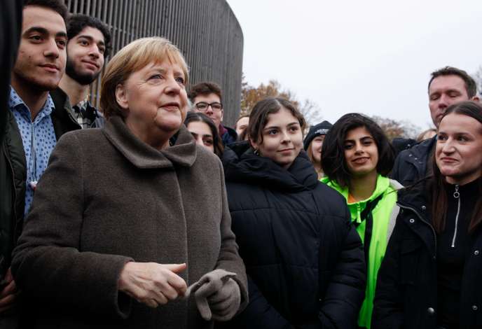 Chute du Mur : le président allemand demande du « respect » à Trump, Merkel exhorte à défendre la liberté et la démocratie