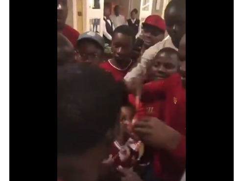 Vidéo- Découvrez ce que des fans Eswatiniens ont fait pour Sadio Mané après la victoire du Sénégal