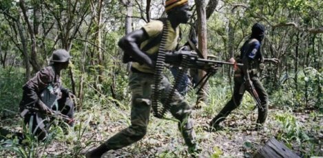 Attaque à mains armées à Niassya : Une bande armée pille une boutique dans le quartier de Foulacounda