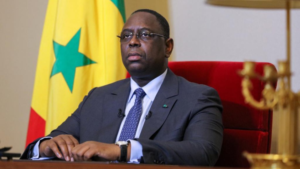 RIPOSTE CONTE LE COVID-19: Le président Macky Sall interdit aux ministres de sortir du territoire national