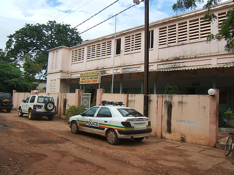 Ziguinchor: le premier  couvre feu sans violence