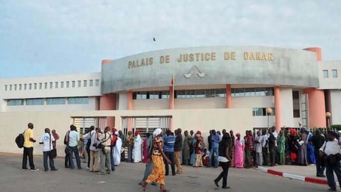 Sénégal: Un ancien ministre traîné en justice pour une dette de 28 millions FCFA