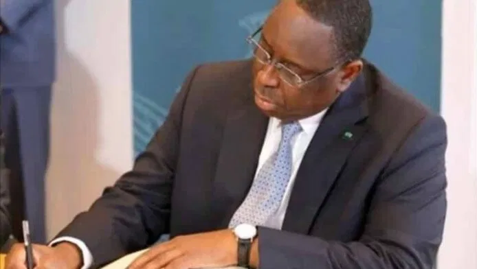 [Documents] Macky Sall prolonge l’année scolaire jusqu’au…