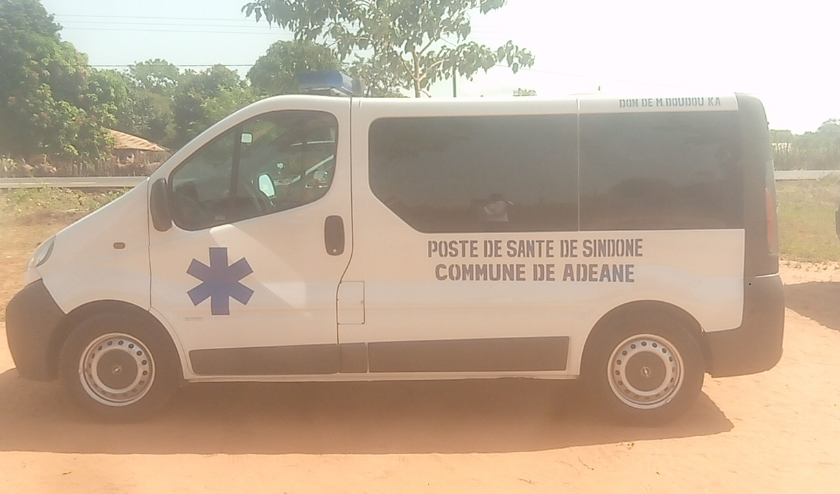 SINDONE A SON AMBULANCE MÉDICALISÉE, UN DON DE DOUDOU KA