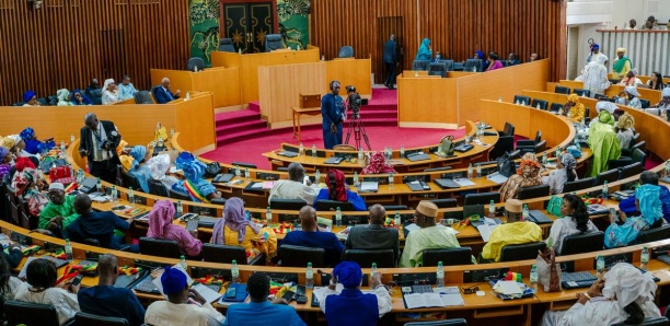 Assemblée nationale : Les députés procèdent au toilettage du règlement intérieur pour accueillir la DPG d'Ousmane Sonko