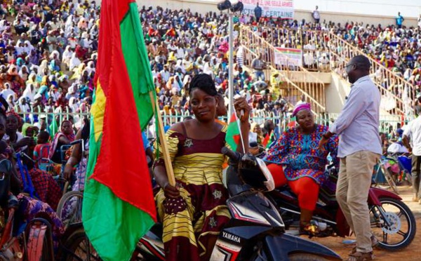 Au Burkina, face à l’impuissance des autorités à enrayer le cycle des violences, des citoyens s’engagent