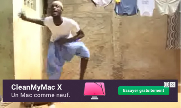 SANEX SURPRIS ENTRAIN DE DANSER