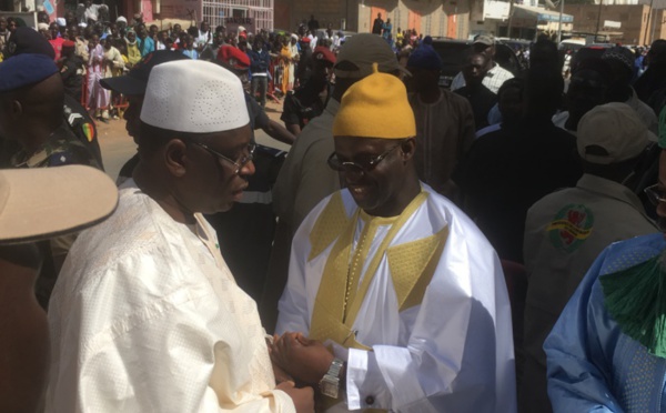 Louga: le PR Macky Sall prend part à la Ziarra annuelle de Thierno Mountaga Daha Cheikhou Oumar Foutiyou Tall.