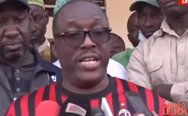 Cheikh Oumar Anne : « Pape Alé Niang et Nafi Ngom Keïta sont des maître-chanteurs »