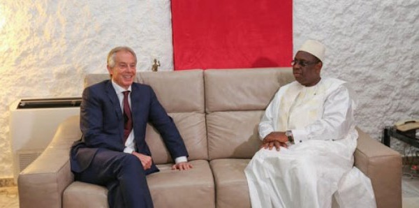 Reçu par Macky Sall hier : Tony Blair a ouvert son institut à Dakar