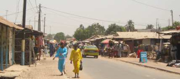 Ziguinchor: les populations se confinent avant l'heure