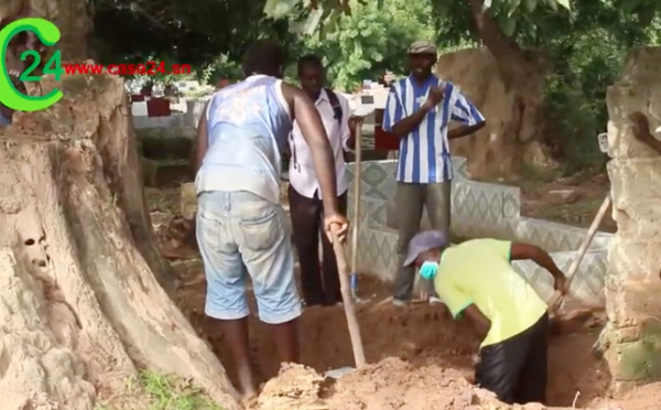 ENVAHISSEMENT DES CIMITIÉRES DE KANDIALANG PAR LES EAUX DE RUISSELLEMENT, ASSOME AMINATA DIATTA APPORTE SA CONTRIBUTION A L'EFFORT DE SOLUTION