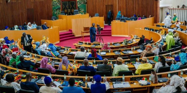 Assemblée nationale : Les députés procèdent au toilettage du règlement intérieur pour accueillir la DPG d'Ousmane Sonko